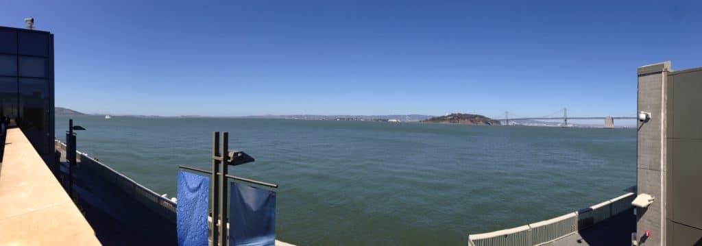 What a gorgeous panoramic shot of the San Francisco bay.
