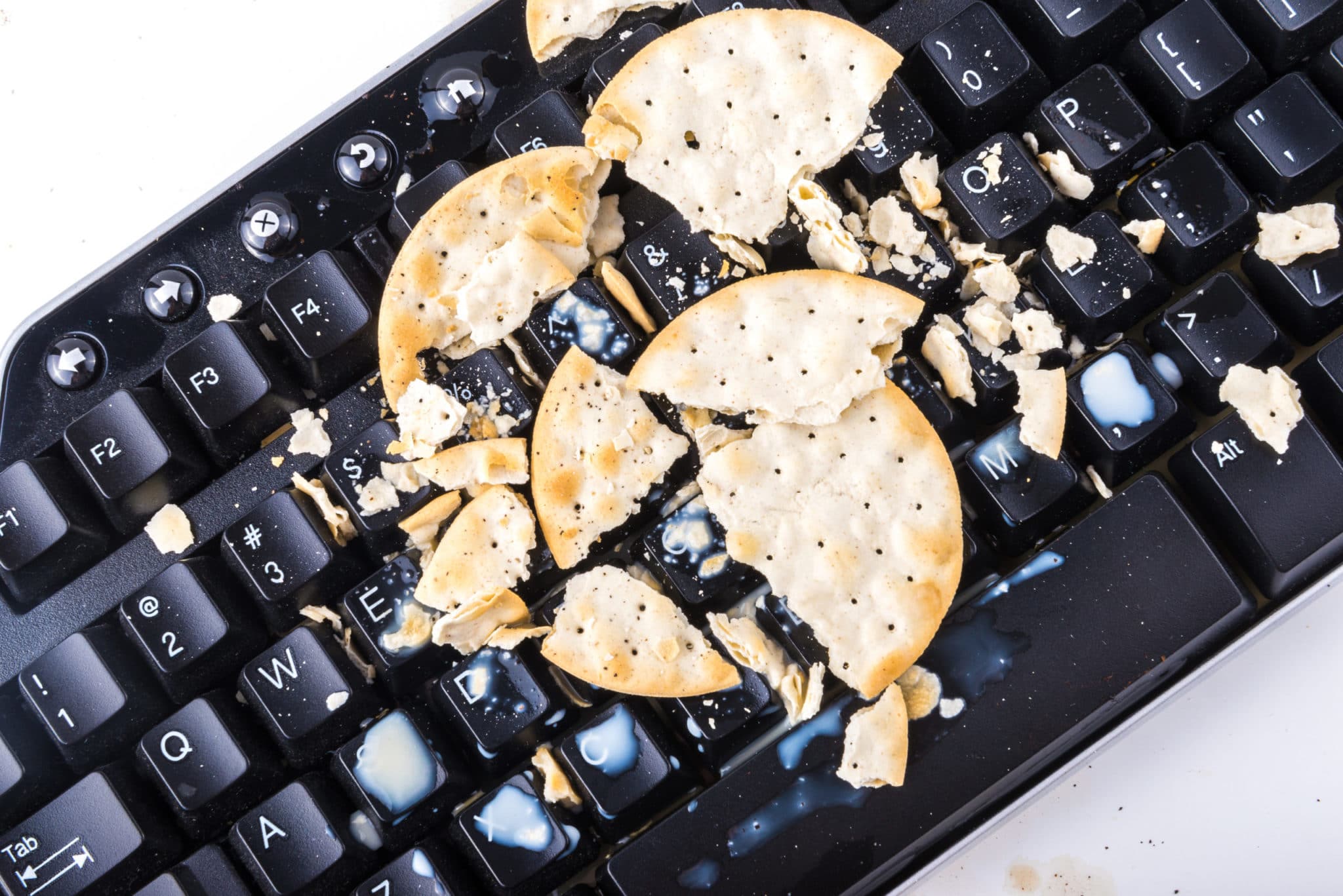 How to Deep Clean & Disinfect Your Keyboard <a href='http://blog.squaretrade.com/how-to-deep-clean-disinfect-your-keyboard/'>Read more</a>