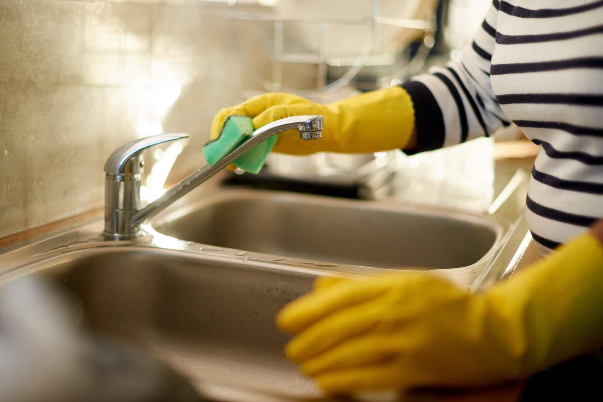 Top Tips for a Clean Kitchen Sink