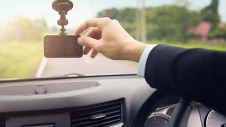 Car Gadgets to Make Your Journey More Safe & Fun