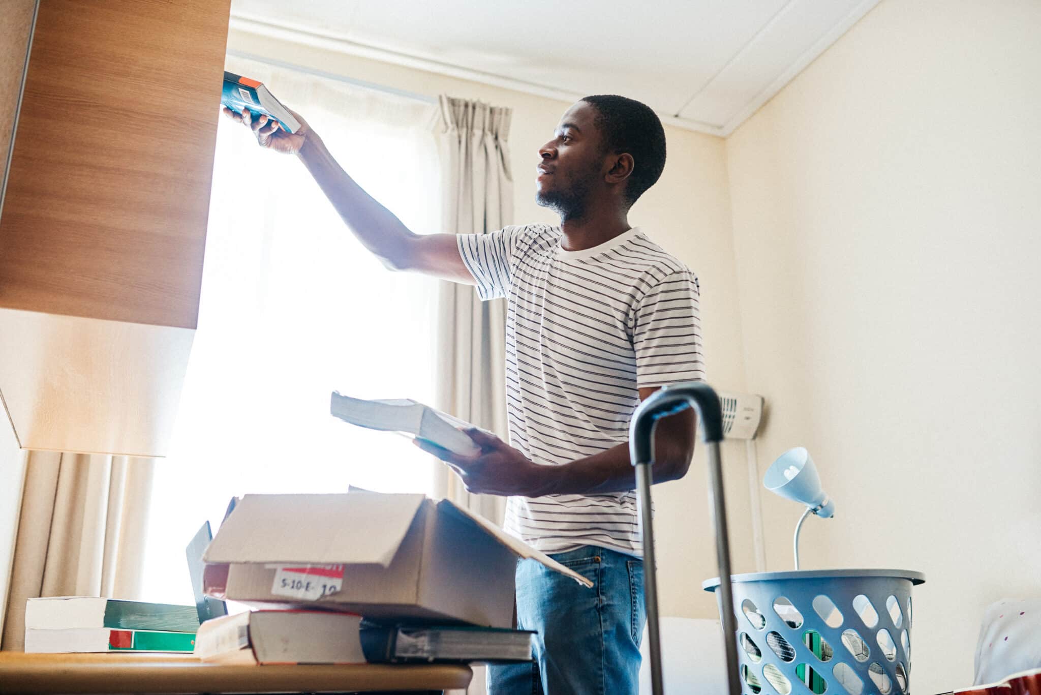 Your Checklist to Clean Your Dorm Room Furniture & Appliances
