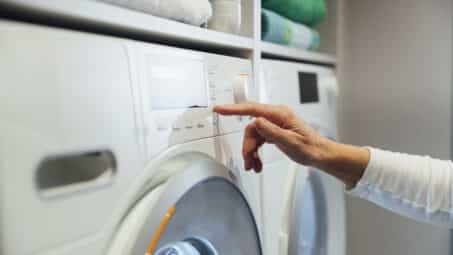 Your Complete Guide to Which Washing Machine Cycle To Use