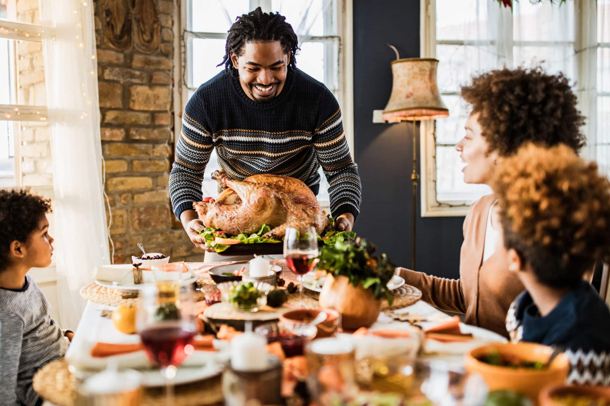 How to Prepare a Turkey for Thanksgiving Using an Air Fryer